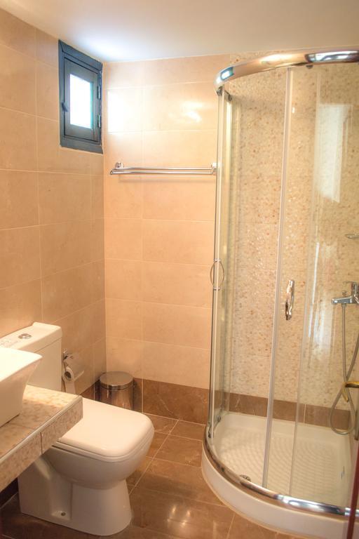 Kyra Panagia Hotel エクステリア 写真